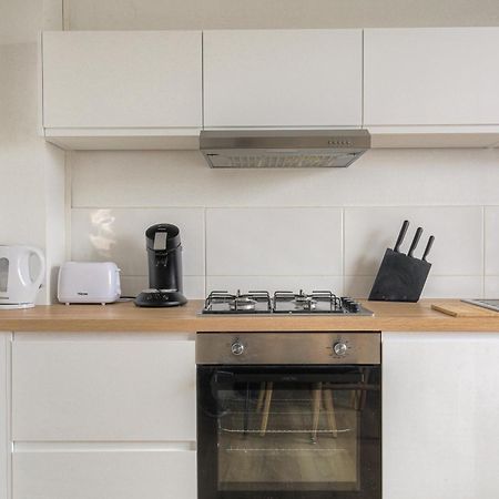 Charcot Appartment Lyon Bagian luar foto