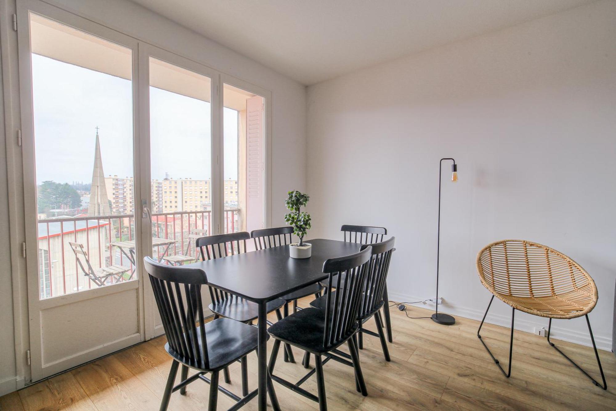 Charcot Appartment Lyon Bagian luar foto