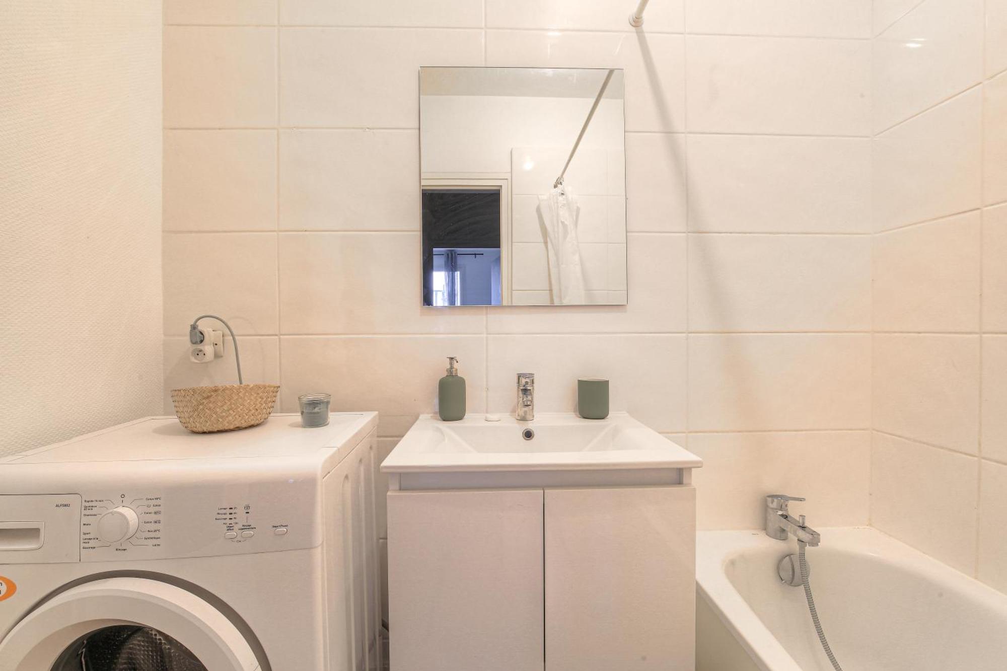 Charcot Appartment Lyon Bagian luar foto